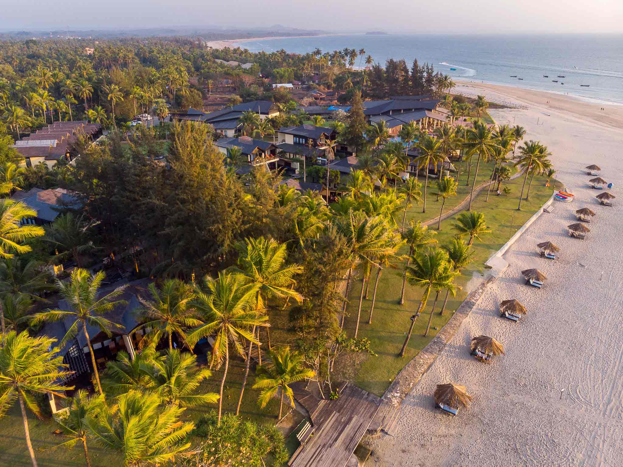 Bay Of Bengal Resort