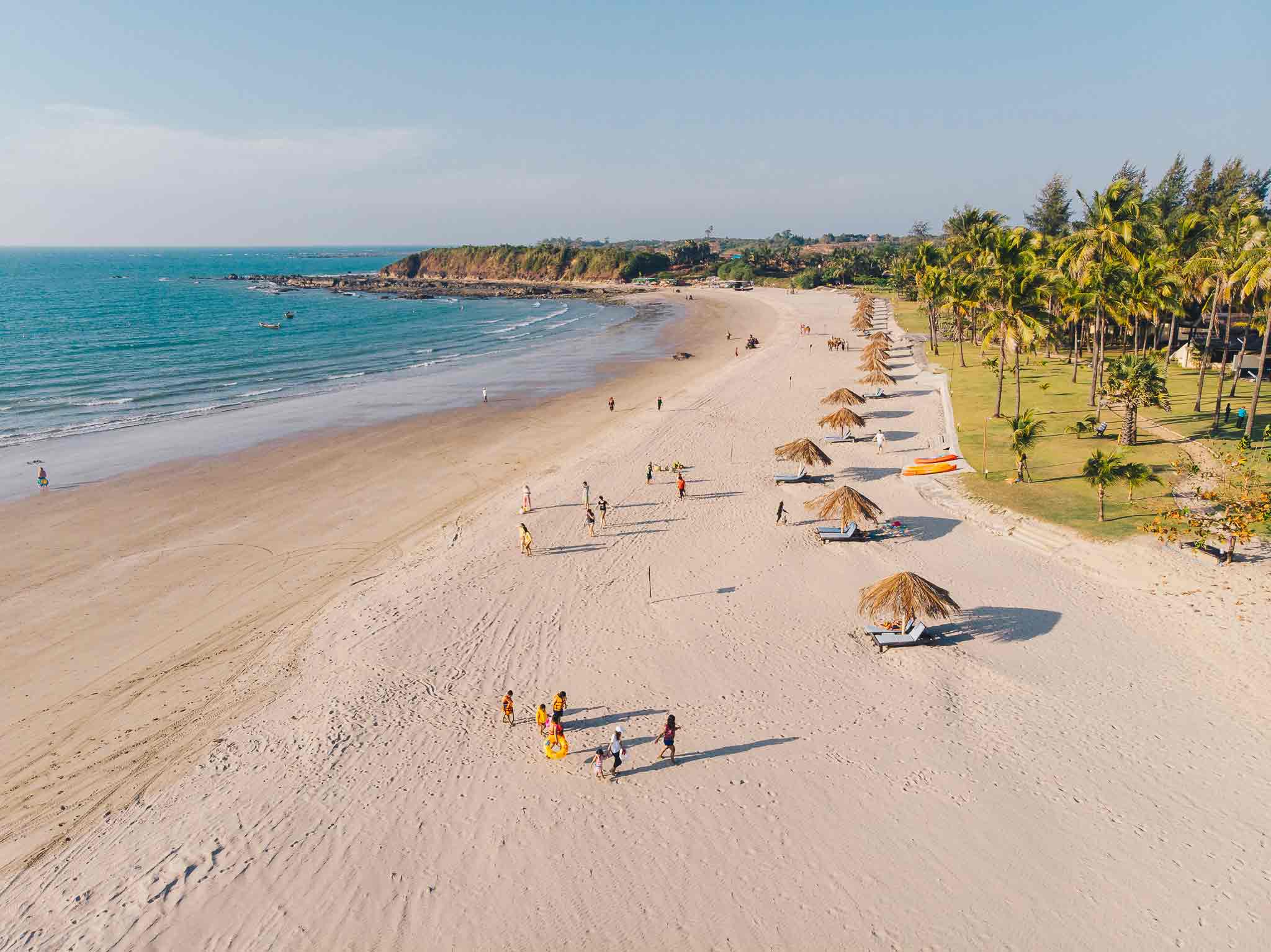 Bay Of Bengal Resort